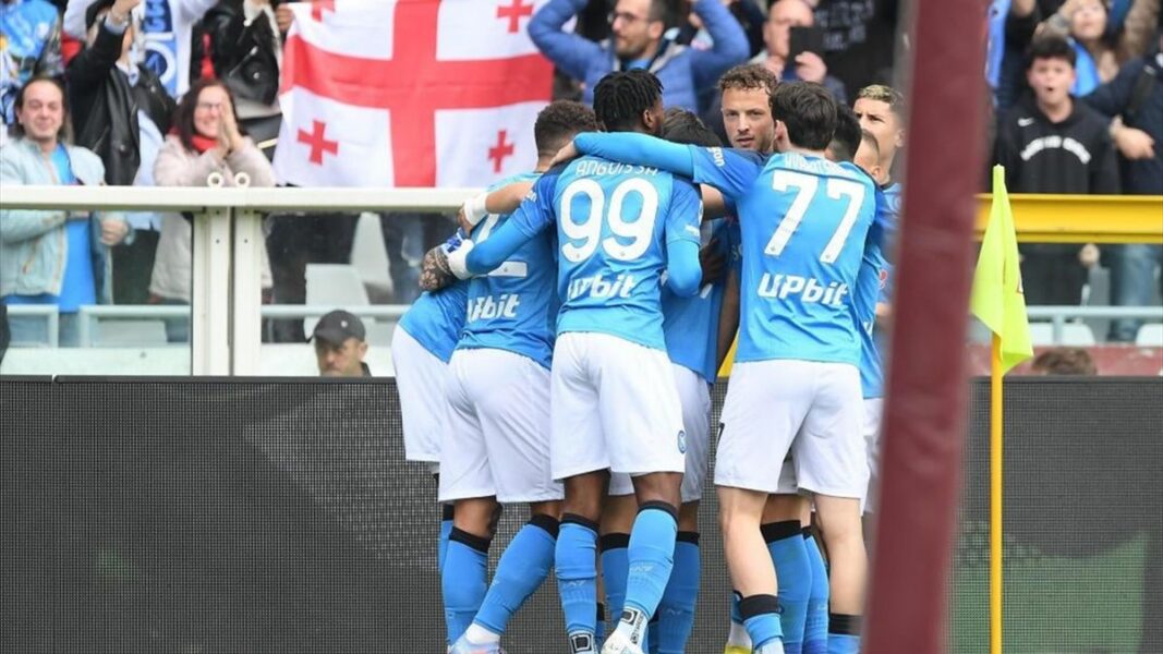 Kvaratskhelia verso una maglia da titolare Le probabili formazioni di
