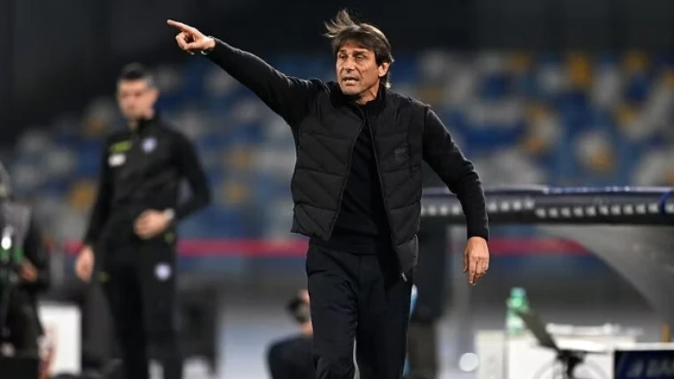 Conte si racconta: "Napoli mi ha dato tantissimo. Due anni splendidi che mi hanno riempito di gioia"