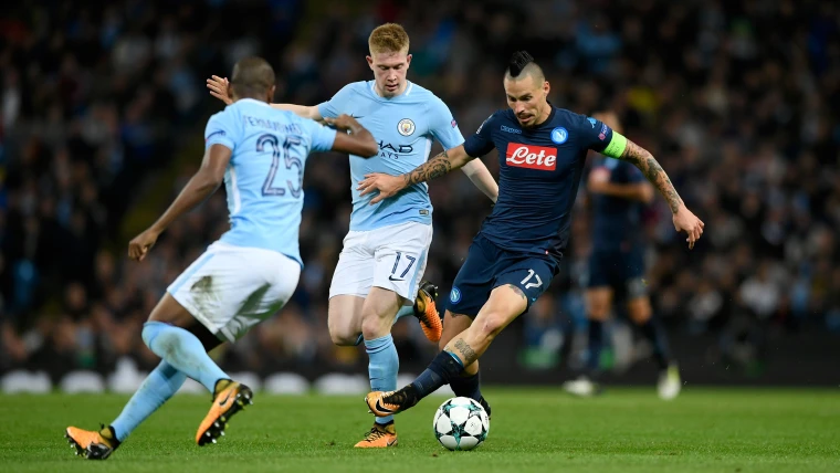 Quinta partecipazione alla Champions, la terza consecutiva: è record per il Napoli