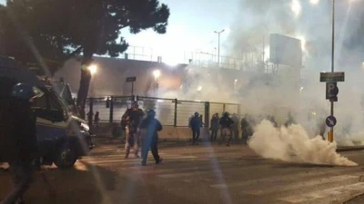 Attimi di tensione a Udine: scontro tra tifosi