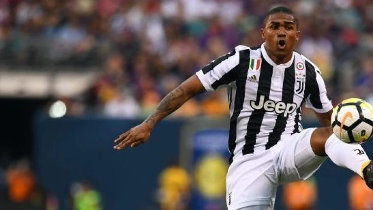 Caso Douglas Costa: rischia fino a 4 giornate