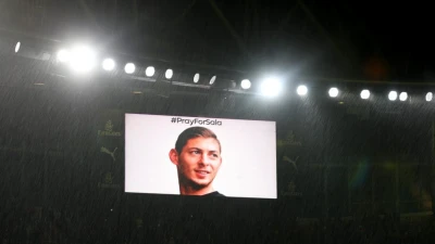 Nantes-Saint-Etienne si ferma al minuto 9 per Emiliano Sala