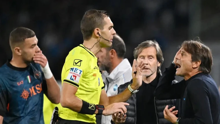 Napoli-Milan, designata la terna arbitrale per la semifinale di Supercoppa