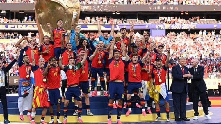 Ranking FIFA 2026, la Spagna sale sul trono mondiale: Italia in caduta libera, gli Azzurri scendono al 15° posto