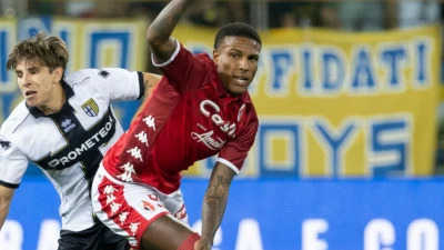 Hellas Verona, Folorunsho garantisce per il Napoli: "Il gruppo non è sazio dopo lo scudetto"