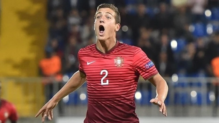 Dalot ricorda il Milan: “Un club che non passa mai di moda”