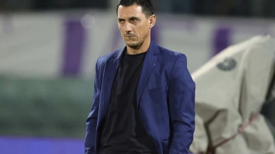 Fiorentina, Burdisso lascerà i viola a fine stagione: vuole tornare a fare il ds