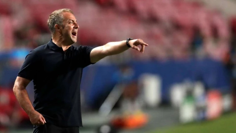 Juventus, Flick chiude alla cessione di Araujo: “Lo voglio nella mia squadra!”