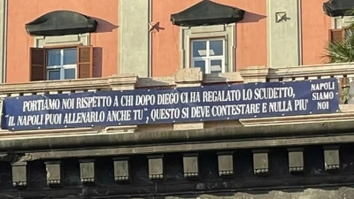 Napoli, spunta l’ennesimo striscione contro ADL: possibile contestazione in arrivo?