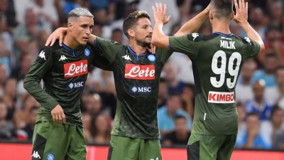 Napoli in partenza per Miami: ecco lo scatto dello storico magazziniere Tommaso Starace [FOTO]