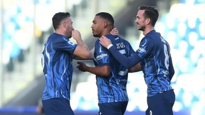 Napoli, Juan Jesus: "È un onore vestire questa maglia, spero di restare a lungo"
