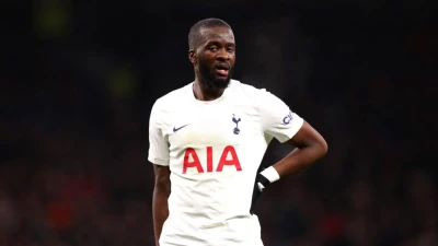 Ndombele: qualità e fisicità. Napoli alla scoperta del francese, l’acquisto più costoso della storia del Tottenham