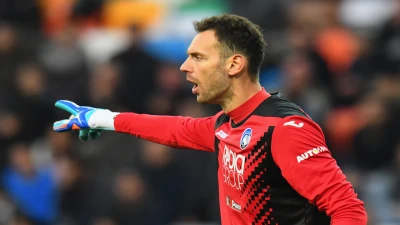 Spal, infortunio alla mano per il portiere Berisha, contro il Napoli non ci sarà