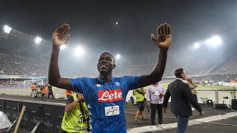 Koulibaly cittadino onorario di Napoli, la proposta discussa in Consiglio