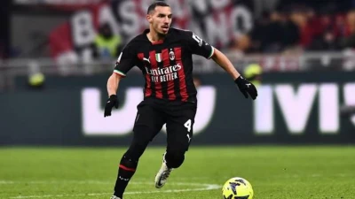 Milan, Bennacer a Dazn: "-9 dal Napoli? Ci crederemo fino alla fine"