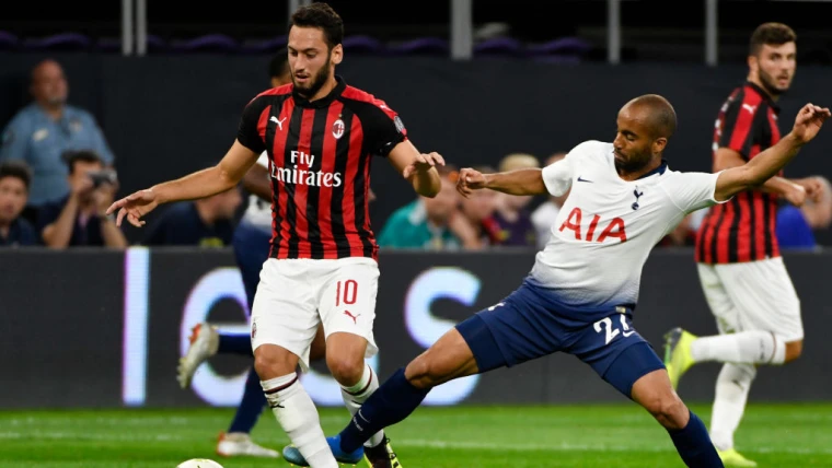 Milan, rinviato l'esordio contro il Genoa: Calhanoglu salterà il Napoli