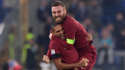 Roma, infortunio per De Rossi. Rischia di saltare il Napoli