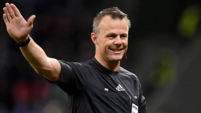 Napoli-PSG, arbitra Kuipers. E Ancelotti sorride