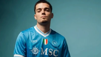 Leverkusen, Gutierrez è il primo nome per la fascia: il Napoli fissa il prezzo