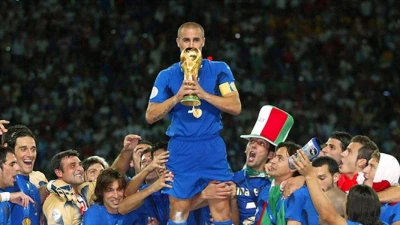 F.Cannavaro ammette: "Sarei rimasto a Napoli, i tifosi hanno un rapporto unico e viscerale. Vi racconto un aneddoto su Maradona..."