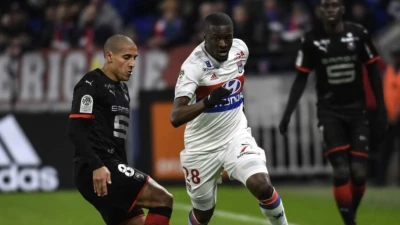 Napoli, oggi visite mediche per Ndombele: rush finale per Raspadori