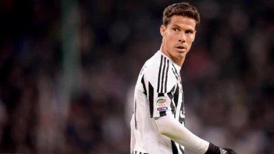 Hernanes: "Scudetto? Napoli, Roma, Inter da non sottovalutare"