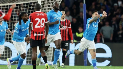 Napoli, Lukaku insieme a Politano e Meret: "Dobbiamo lottare fino alla fine"