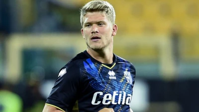 Cagliari-Parma, fischio d'inizio alle 18. Le formazioni ufficiali