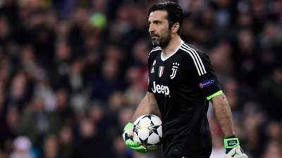 Buffon: "Ho fatto le mie cazzate, ero un ultrà. Droghe? Al massimo una canna"