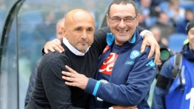 Abbondanza, ex Napoli e Lazio a CRC: "Quello di De Laurentiis è l'unico modo di fare calcio. Sul confronto Sarri-Spalletti..."