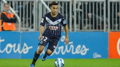 SportItalia - Ounas vuole solo il Napoli: affare in dirittura d'arrivo e non escluderebbe Berenguer