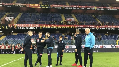 PRE-PARTITA L'arrivo del Napoli a Marassi