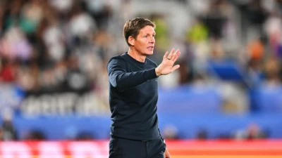 Milan, Glasner accelera: progetto offensivo, asse con Rangnick e l’ipotesi Alaba. Ma il Feyenoord osserva da vicino