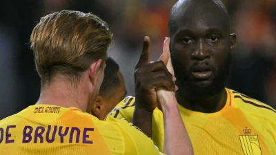 Napoli, De Bruyne e Lukaku anticipano il rientro: sì alla richiesta di De Laurentiis per il Centenario