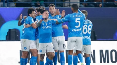 Gazzetta- Mercato Napoli: per la società nessuno è incedibile! Da Lobotka a Di Lorenzo, passando per Kvaratskhelia