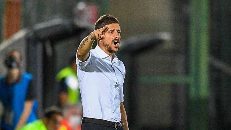 Sassuolo, Dionisi: "Napoli ingiocabile, ma il mercato aperto non aiuta"