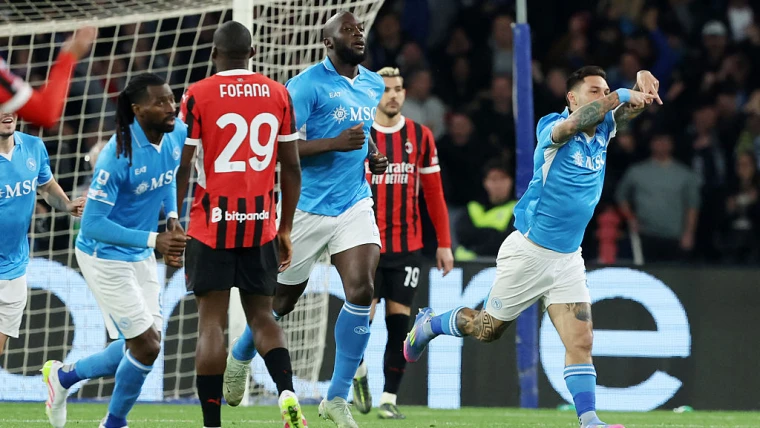 Napoli, Lukaku insieme a Politano e Meret: "Dobbiamo lottare fino alla fine"