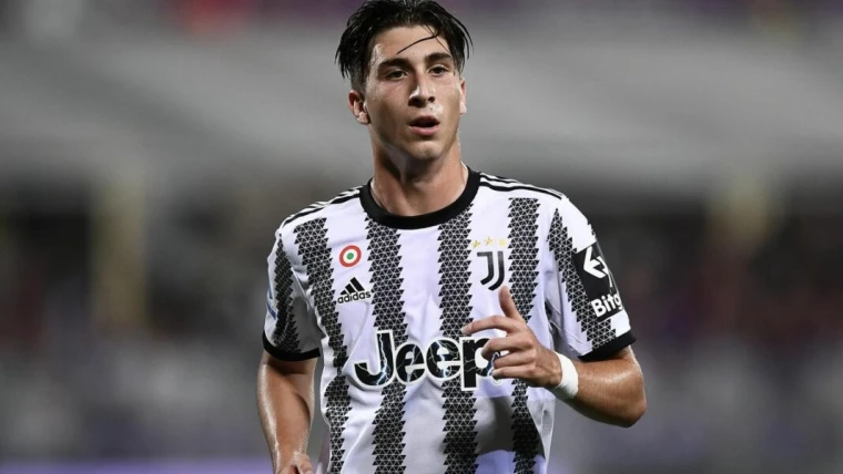 Genoa, si ferma Miretti: ecco quanto starà fermo l’ex Juventus