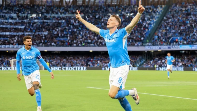Napoli-Inter, la sfida dei conti: spese per il mercato, strategie e stipendi a confronto