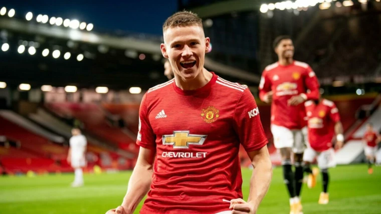 ULTIM’ORA - Romano: “Quella contro il Brighton potrebbe essere l’ultima di McTominay da calciatore dello United. Si può chiudere a 30 milioni…”