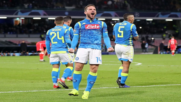 Il Napoli si fa in quattro e doma l'Udinese: "Sono numeri di alta classe che illuminano la serata del San Paolo"