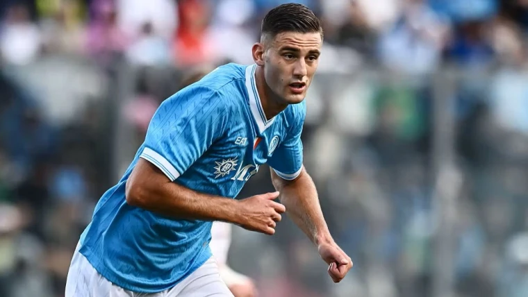 Napoli, il futuro di Lucca passa da Dimaro: Allegri vuole testare il centravanti