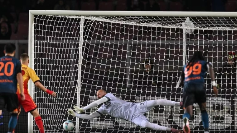 Napoli, Milinkovic-Savic può lasciare il Napoli: la Premier osserva, fissato il prezzo del portiere serbo