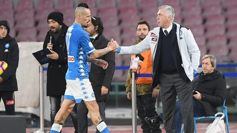 Montervino ringrazia Hamsik: "In bocca al lupo, Campione"