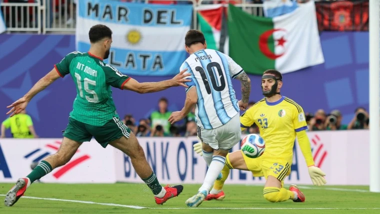 Argentina, Messi nella storia dei Mondiali: sette partite consecutive in gol, nessuno c'era mai riuscito