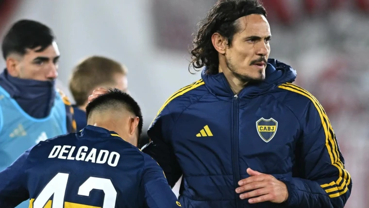 Lecce, il sogno è riportare Cavani in Serie A: la trattativa con il Matador ex Napoli