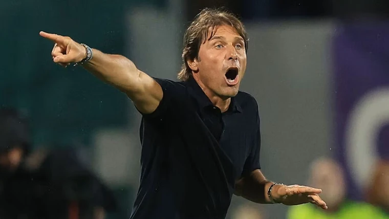 Napoli, Conte a Sky: «Il cambio di De Bruyne? Si dice che il diavolo ci mette la coda…»