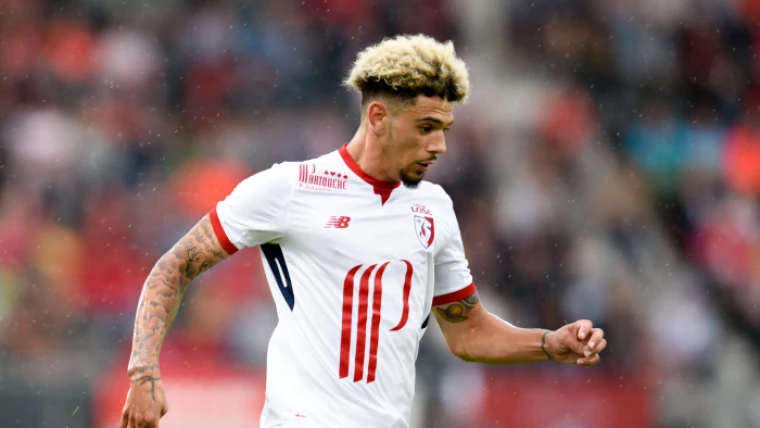 FOTO - UFFICIALE, Malcuit è un giocatore del Napoli