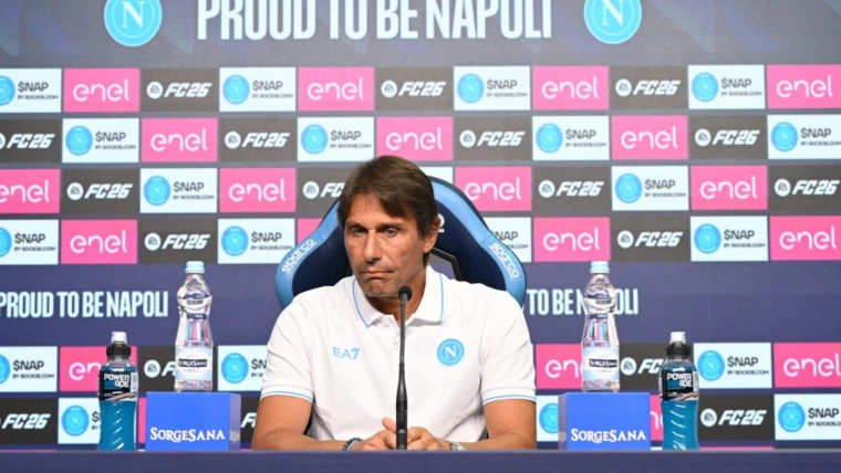 CorSport - Napoli, Conte recupera Spinazzola e Olivera: la probabile formazione verso lo Sporting
