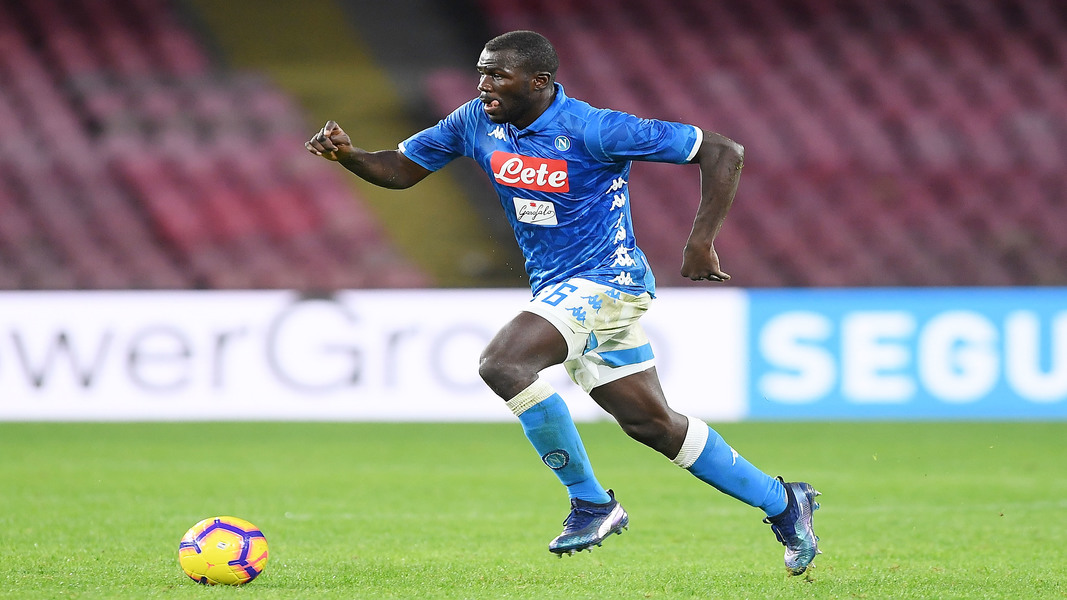 Koulibaly in azione